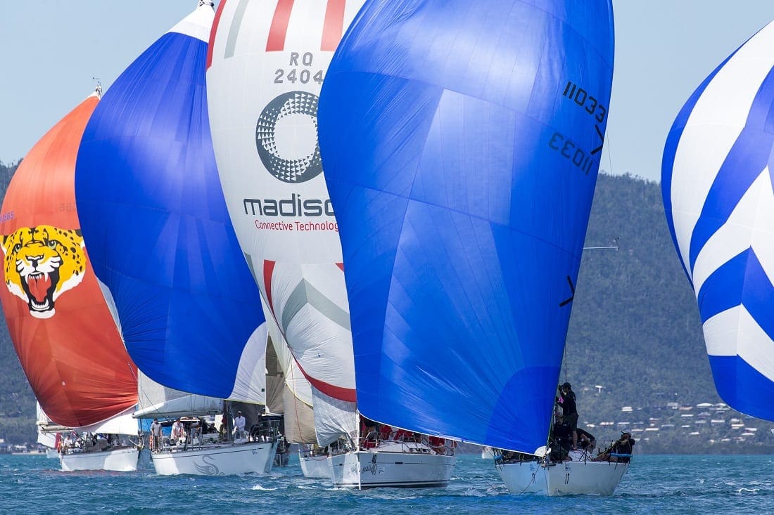 brisbane to airlie beach yacht race